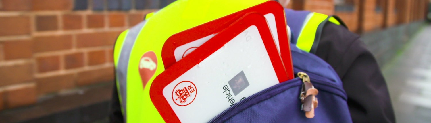 Bag-Walking Trade Plate Driver